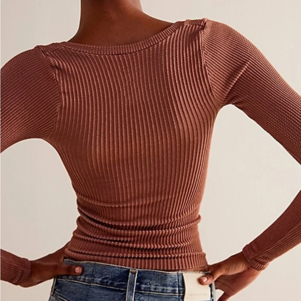 NWOT Clean Slate seamless layering top by Intimately Free People in size M/L